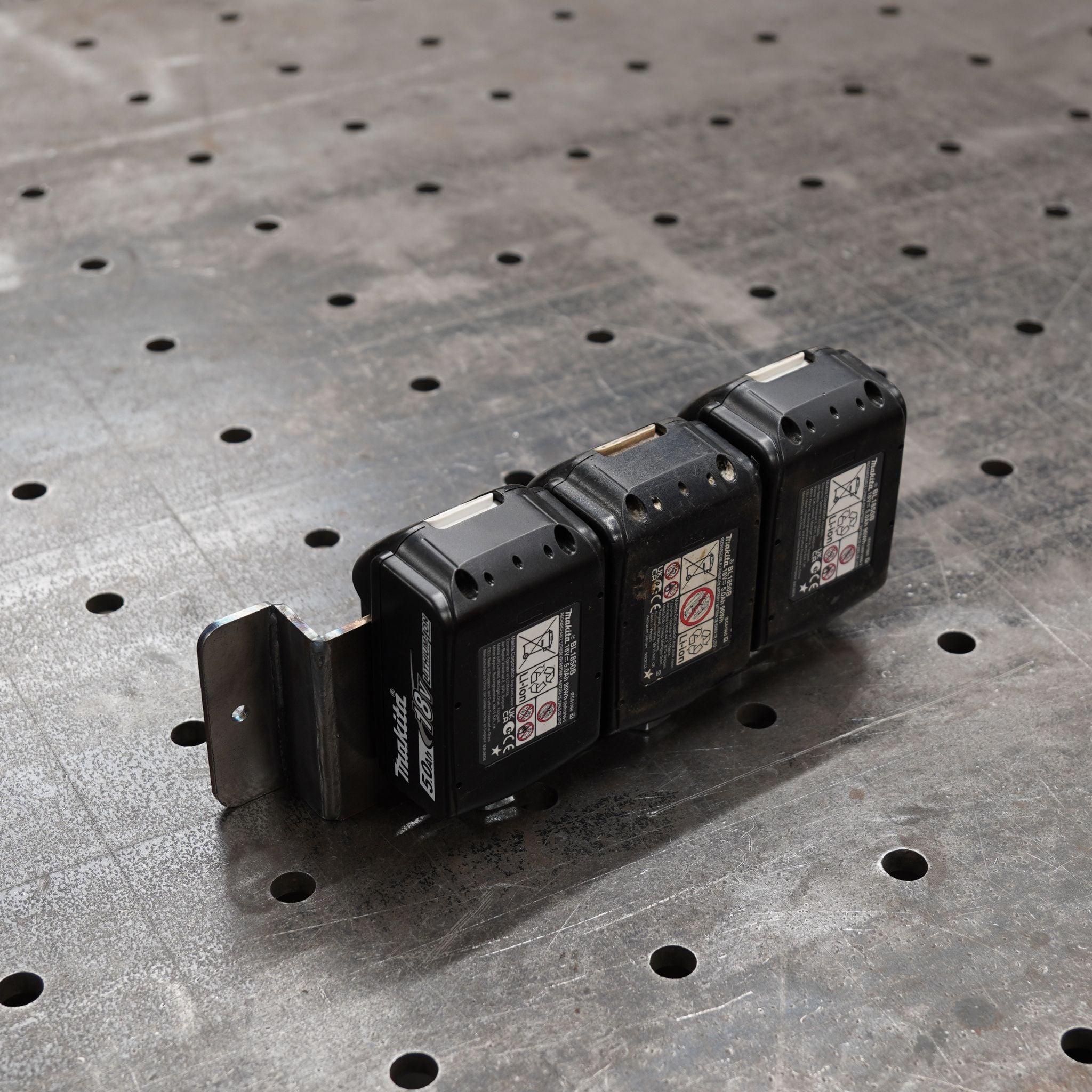 Bauplan Akkuhalter Makita